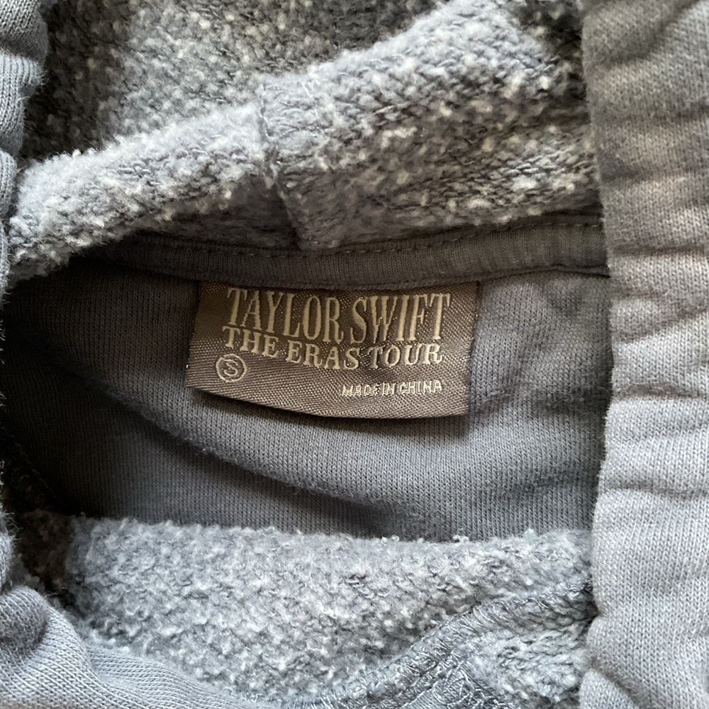 Taylor Swift The Eras Tour 2023 Oversized S Hoodie Blue Official Tour Merch - Picture 2 of 3